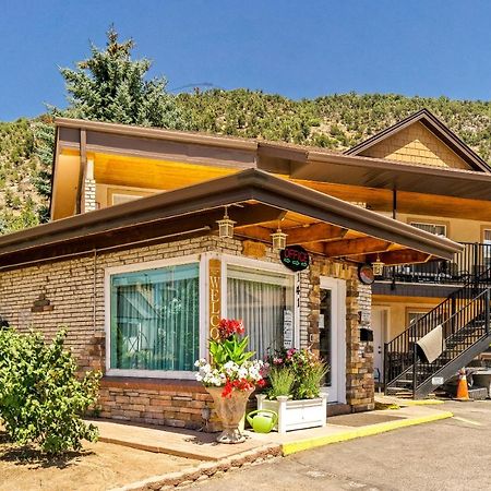 Glenwood Springs Inn Exterior photo