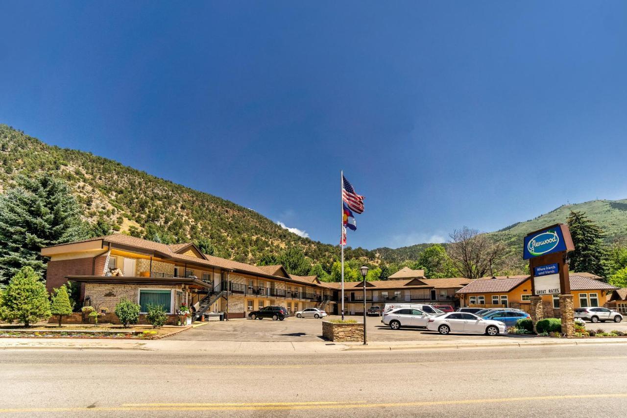 Glenwood Springs Inn Exterior photo