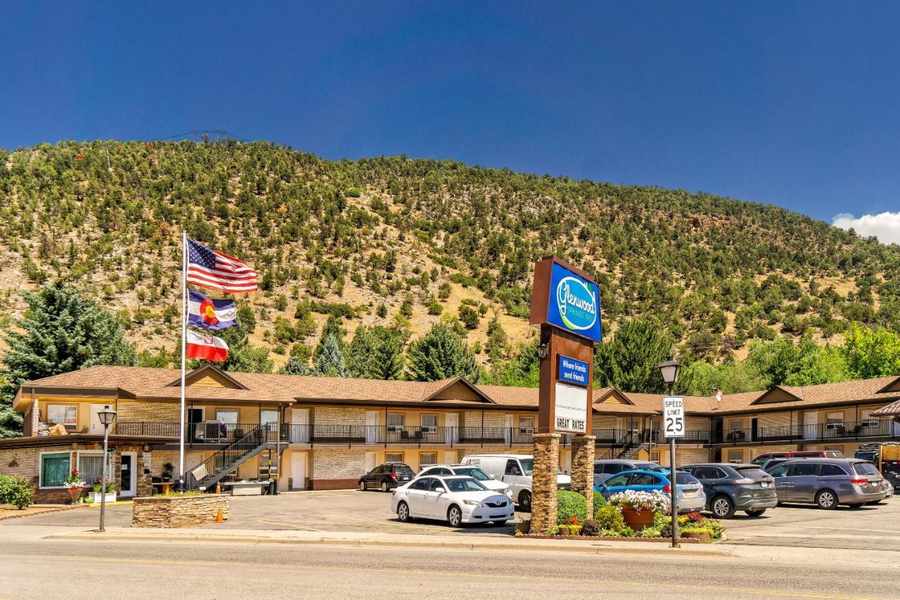 Glenwood Springs Inn Exterior photo